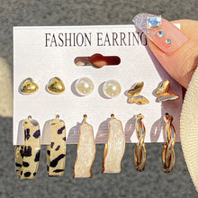 Load image into Gallery viewer, Gold Butterfly &amp; Heart Dangle Earrings Set – Acrylic Drop Jewelry for Women
