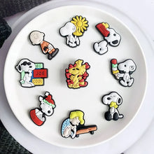 Load image into Gallery viewer, 15pcs/set Snoopy Cartoon Shoe Charms Accessories Shoe Decoration Clog Sandal Buckle Children&#39;s Holiday Party Gifts
