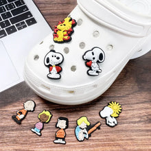 Load image into Gallery viewer, 15pcs/set Snoopy Cartoon Shoe Charms Accessories Shoe Decoration Clog Sandal Buckle Children&#39;s Holiday Party Gifts
