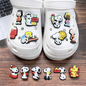 15pcs/set Snoopy Cartoon Shoe Charms Accessories Shoe Decoration Clog Sandal Buckle Children's Holiday Party Gifts
