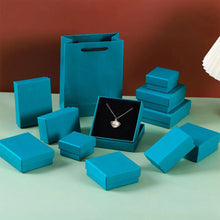 Load image into Gallery viewer, Luxury Jewelry Gift Box Set – White &amp; Dark Green Case
