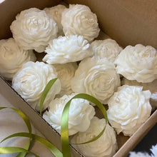 Load image into Gallery viewer, 3D Peony Flower Silicone Candle Mold – DIY Relief Candle, Soap &amp; Resin Mold for Handmade Crafts, Gifts &amp; Home Décor
