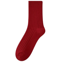 Load image into Gallery viewer, Women&#39;s Socks Long Fashion Cotton Breathable Autumn Winter Solid Color Girls Retro Red Comfortable Mid-tube Socks
