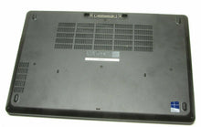 Load image into Gallery viewer, Dell 15.6 Inch Latitude E5580 Intel Core i5‑ 16 GB / 256 GB SSD
