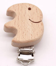 Load image into Gallery viewer, Modern Wood Naural Nipple Chain Accessories BPA Free Cute Modelling Beech Pacifier Clip Small Elephant Heart-shaped Holder for Pacifier
