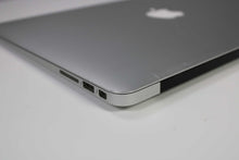 Load image into Gallery viewer, Apple MacBook Air 13-inch 2015 2.2GHz Core i7 8GB SSD (Wear &amp; Tear Special)
