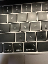 Load image into Gallery viewer, Apple MacBook Pro 15-Inch 2.6Ghz i7 (2018) Touchbar A1990
