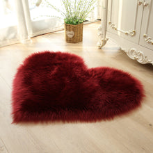 Load image into Gallery viewer, 1pc Faux Fur Room Rug, Heart Shaped Plush Rug, Fluffy Carpet For Living Room Bedroom Sofa, Shaggy Carpet Area Mat 50*60cm/19.68*23.62in
