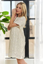 Load image into Gallery viewer, Applique Round Neck Short Sleeve Shift Dress – Timeless &amp; Elegant Round Neck Shift Dress with Sophisticated Applique Detailing for Versatile Day-to-Night Wear
