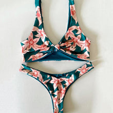 Load image into Gallery viewer, Bikini Set Women Swimwear Push Up Swimsuit Top Solid Bottom Print Bathing Suit Swim Wear Beach Women’s Floral Print Push-Up V-Wire Lettuce Bikini Set High Cut Spaghetti Straps Underwire Padded Swimsuit
