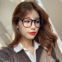 Load image into Gallery viewer, Blue Light Blocking Glasses Frame Lightweight Eyeglasses Frame Filter Blue Ray Computer Game Glasses  Oversized Women Eyeglasses Transparent Anti Blue Ray Men Modern Simple Frames
