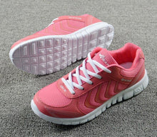 Load image into Gallery viewer, Breathable Fashion Women Sneakers White Women Casual Shoes Athletic Road Running Mesh Breathable Casual Sneakers Lace Up Comfort Sports Student Fashion Tennis Sneakers
