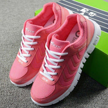 Load image into Gallery viewer, Breathable Fashion Women Sneakers White Women Casual Shoes Athletic Road Running Mesh Breathable Casual Sneakers Lace Up Comfort Sports Student Fashion Tennis Sneakers
