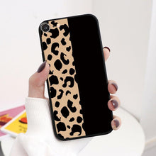 Load image into Gallery viewer, Butterfly Pattern Design Trendy Mobile Phone Case Protective Case For iPhone 7 8 SE 2020 Flower Cartoon Celular Case For iPhone7 8 SE2020 se 2020 se2020 A1778 A1660 A1779 Silicon Matte TPU Cover
