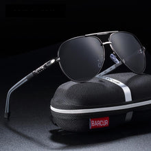 Load image into Gallery viewer, Retro Vintage Elegant Luxury Business High Quality Men  Polarized Aviation Pilot Retro Classic Sunglasses With UV400 Protection
