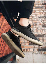 Load image into Gallery viewer, Canvas Men's Comfortable All-match Sneakers Breathable Cloth Casual Sports Flats Men Lightweight Outdoor Walking Sneakers Modern Design

