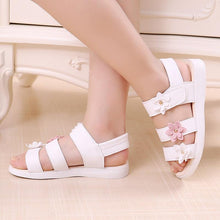 Load image into Gallery viewer, Children's Shoes Summer Style Sandals Girls Princess Beautiful Flower Shoes Kids Flat Sandals Baby Girl Girls Strappy Sandals With Flowers Open-Toe Dress Sandals Beautiful Outdoor Party Sandals
