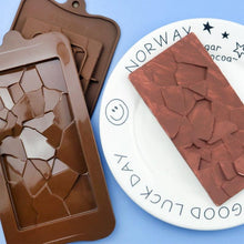Load image into Gallery viewer, Chocolate Mold Silicone Waffle Pudding Baking Tool Love Fragments Shapes Mould Chocolate Chip Mold Baking Tool Cake Mold Popsicle Molds Non-Stick Silicone Candy Molds
