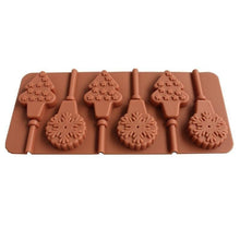 Load image into Gallery viewer, Christmas Tree Snowflake Lollipop Shape Silicone Chocalate Ice Cake Mold Mold Kitchen Baking Mold Silicone Popsicle Molds Cake Ice Pop Molds Homemade Ice Cream Mold Reusable Soft Molds For Kitchen Accessories
