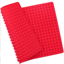 Load image into Gallery viewer, Circular Hole Silicone Grill Mat BBQ Mat Barbecue Roast Chicken Mat Baking Pan Mat Multifunctional Microwave Mat Table Placemat Pyramid Pan Non Stick Fat Reducing Silicone Baking Mat Oven Cooking Baking BBQ Mat Sheets
