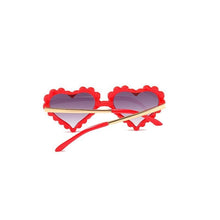 Load image into Gallery viewer, Classic Children's Fashionable  Cute Heart-Shaped Sunglasses  Designer Personalized Flower  Love Baby Sunglasses  Block 90% Of UVB and UVA Rays over sized heart shaped sunglasses
