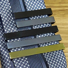 Load image into Gallery viewer, Classic Tie Clip Fashion Style Tie Bars For Men Metal Tone Tie Bar Clip Tie Pins Elegant Tie Clips For Men Fathers' Day Valentine's Day Gift Simple Bar Clasp Practical Necktie Accessories Clasp Tie Pin For Mens Collar Clip
