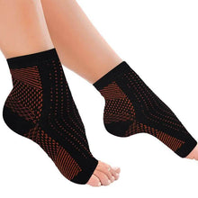 Load image into Gallery viewer, Copper-Infused Plantar Fasciitis Compression Foot Sleeves
