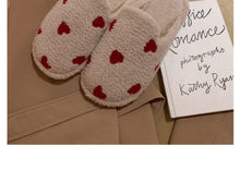 Load image into Gallery viewer, Cotton Slippers Women's Autumn Winter Fashion Style Plush Indoor Warm Women's Shoes Warm Slippers Memory Foam Cotton Home Slippers Soft Plush House Heart Cute Design Slippers
