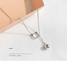 Load image into Gallery viewer, Couples Magnet Attract Bracelets Solid Color Simple Cute Cat Best Friend Bracelet Jewelry Magnet Bracelet Creative Attractive Stainless Steel Chain Bracelet For Women Men Valentine's Day Gift
