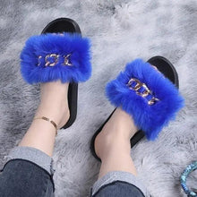 Load image into Gallery viewer, Cute Fluffy Ladies Indoor Warm Slippers Furry Luxury Flip Flops   Women's Fashion Flat Soft Flip Flops
