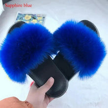 Load image into Gallery viewer, Cute Fluffy Ladies Indoor Warm Slippers Furry Luxury Flip Flops   Women's Fashion Flat Soft Flip Flops
