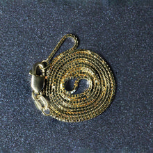 Load image into Gallery viewer, 14k Yellow Gold Classic Box Chain 0.8mm
