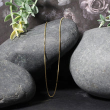 Load image into Gallery viewer, 14k Yellow Gold Classic Box Chain 0.8mm
