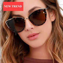 Load image into Gallery viewer, Luxury Modern Luxury Cateye  Woman Vintage Classic Gradient Lady Sunglassese  With  UV400 Protection
