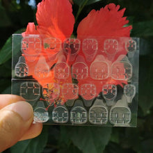 Load image into Gallery viewer, Double Sided False Nail Art Adhesive Tape Glue Sticker Tips Fake Nail Acrylic Manicure Gel Makeup Tool  Self Adhesive Nail Glue Sticker for False Nail Tips Waterproof Breathable Jelly Gel Nail Tape Glue Stickers for False Nails Tips
