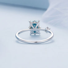 Load image into Gallery viewer, 925 Sterling Silver 1.40mm Width CZ &amp; Glass Ring Size 6 for Women
