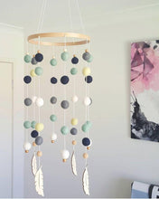 Load image into Gallery viewer, Dream Catcher Decoration Home Wind Chime Bed Bell Children's Girls Room Decor  Newborn Baby Bed Bell Dream Catcher String Pendant Kids Room Decoration Wooden Wind Chime Bed Bell Nursery Crib Bed Bell Baby Bedroom Ceiling Woven Beads Wind Chime
