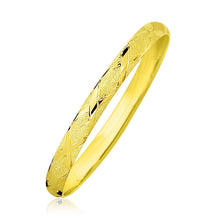 Load image into Gallery viewer, 10k Yellow Gold Slender Diamond Pattern Textured Bangle
