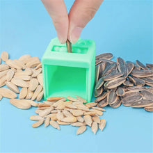 Load image into Gallery viewer, Easy Opener Machine Peeler Automatic Sunflower Lazy Household Kitchen Accessories Excellent For Easy Opening
