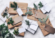 Load image into Gallery viewer, Eco-Friendly Gift Wrapping Service
