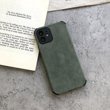 Load image into Gallery viewer, Elegant Black Green Leather Phone Case For iPhone 13 12 11 Pro Max Mini Business Soft Shockproof Back Cover Leather Case for iPhone Durable Lightweight Shockproof Slim Back Cover Compatible with iPhone

