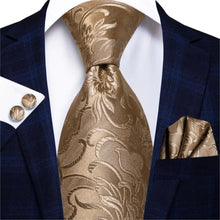 Load image into Gallery viewer, Elegant Business Yellow Gold Ties Men Charming Handkerchiefs Cufflinks Set Unique Design Men Tie Set For Wedding Suit
