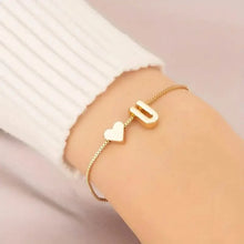 Load image into Gallery viewer, Elegant Love Heart Charm Bracelet - Delicate Minimalist Link Chain
