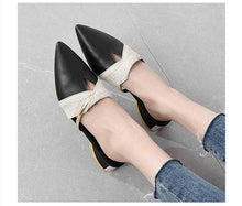Load image into Gallery viewer, Elegant Low Heel Women Summer Pointed-Toe Slippers Slip On Office Shoes Luxury Women Slip On Comfortable Pointed Toe Womens Loafers Backless Low Heel Slide Slippers
