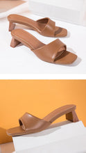 Load image into Gallery viewer, Elegant Women Slippers Summer Outdoor Beach Flip Flop Open Toe Flat Casual Low Heel Sandal Square Open Toe Heeled Sandals Beach Charming  Sandals
