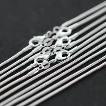 Load image into Gallery viewer, Exquisite Casual Snake Necklace Collarbone Chain Couple Pendant
