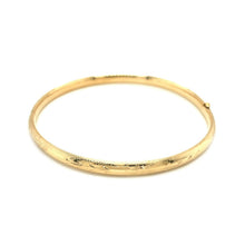 Load image into Gallery viewer, 14k Yellow Gold Dome Florentine Design Bangle

