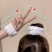 Load image into Gallery viewer, Face Washing Wrist With Sweat Wiping Bracelet Absorbing Sleeve
