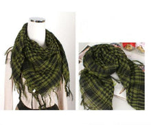 Load image into Gallery viewer, Fashion Latest Women Men Arab Shemagh Keffiyeh Palestine Scarf Shawl Wrap Scarves Keffiyeh Man Wrap Bandana Shemagh Military Scarf plaid Islamic Airsoft Muslim Multifunction Tactical Arabic Hijab Palestine Women Men Scarf
