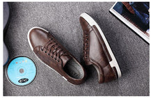 Load image into Gallery viewer, Fashion Leather Mens Shoes Soft High Quality Mens Casual Shoes Flat Footwear Classic Black White Men Fashion Walking Shoes Comfortable Modern Design
